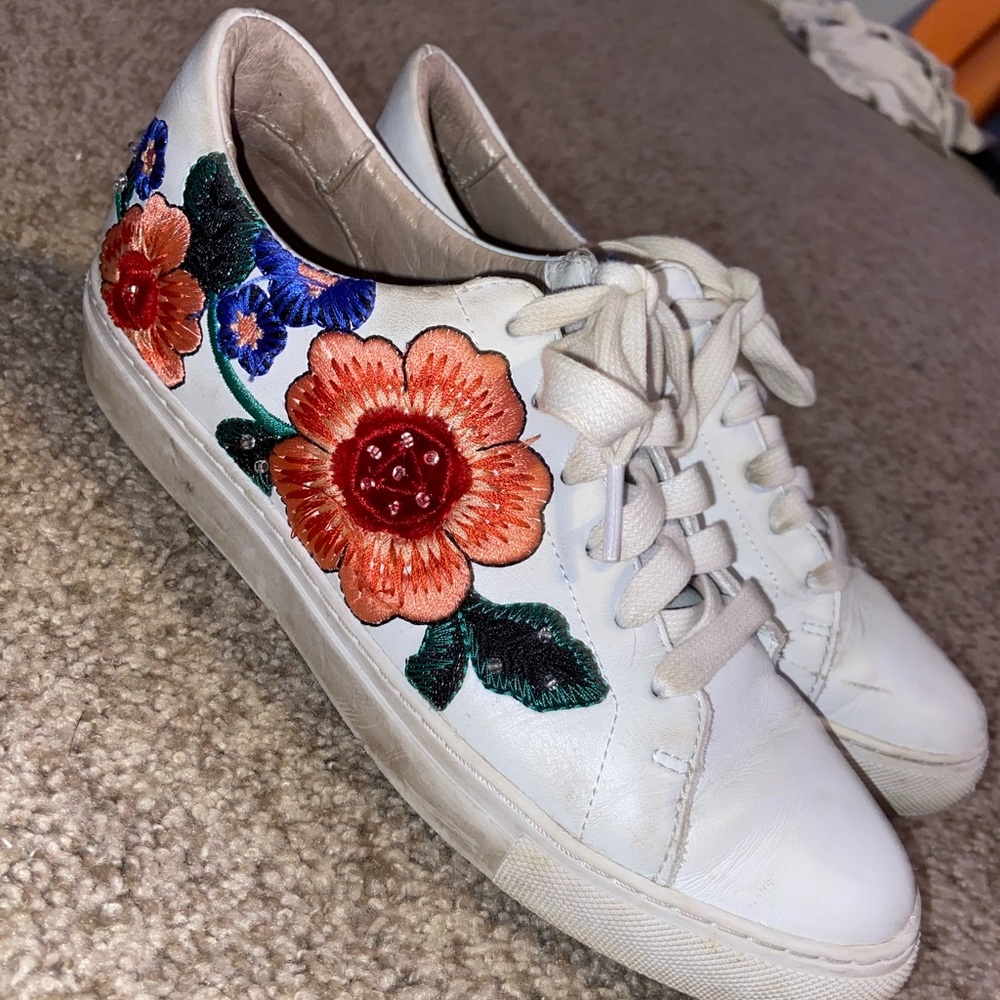 Floral fashion gym shoes